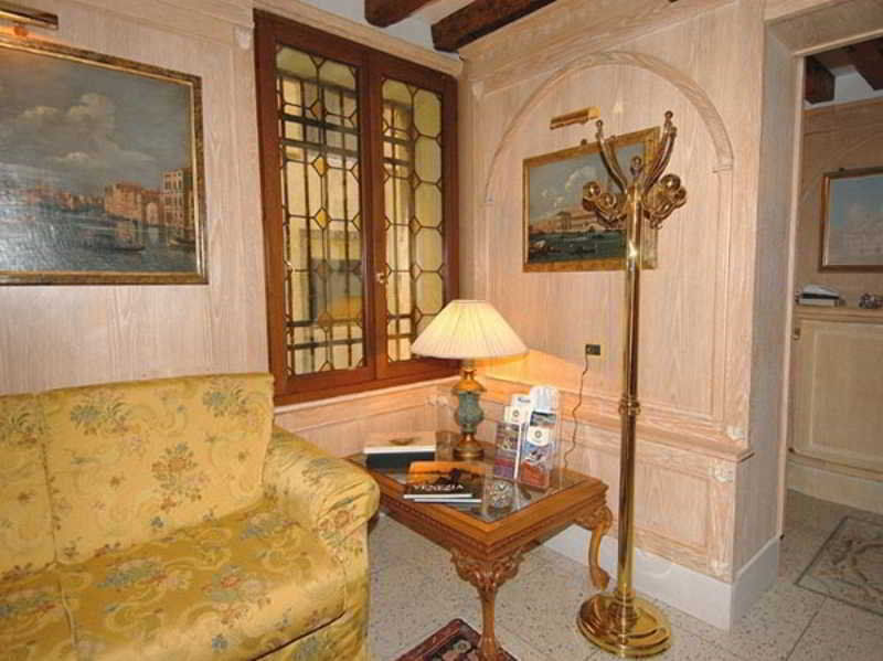 Affittacamere Antica Casa Coppo 3*
